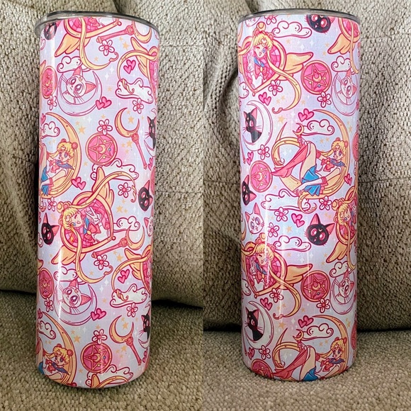 Sailor Moon Holographic 20 oz Tumbler - Picture 2 of 3
